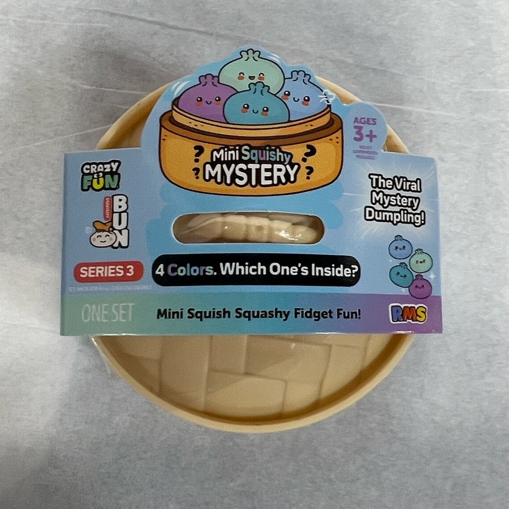 Giveaway Unlisted Trendy Random with Free Shipping @avocado2006